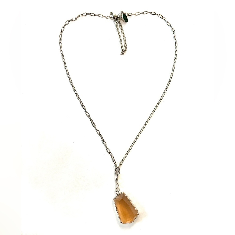✨ Melania Clara Amber Faceted Pendant Necklace ✨ - Picture 2 of 5